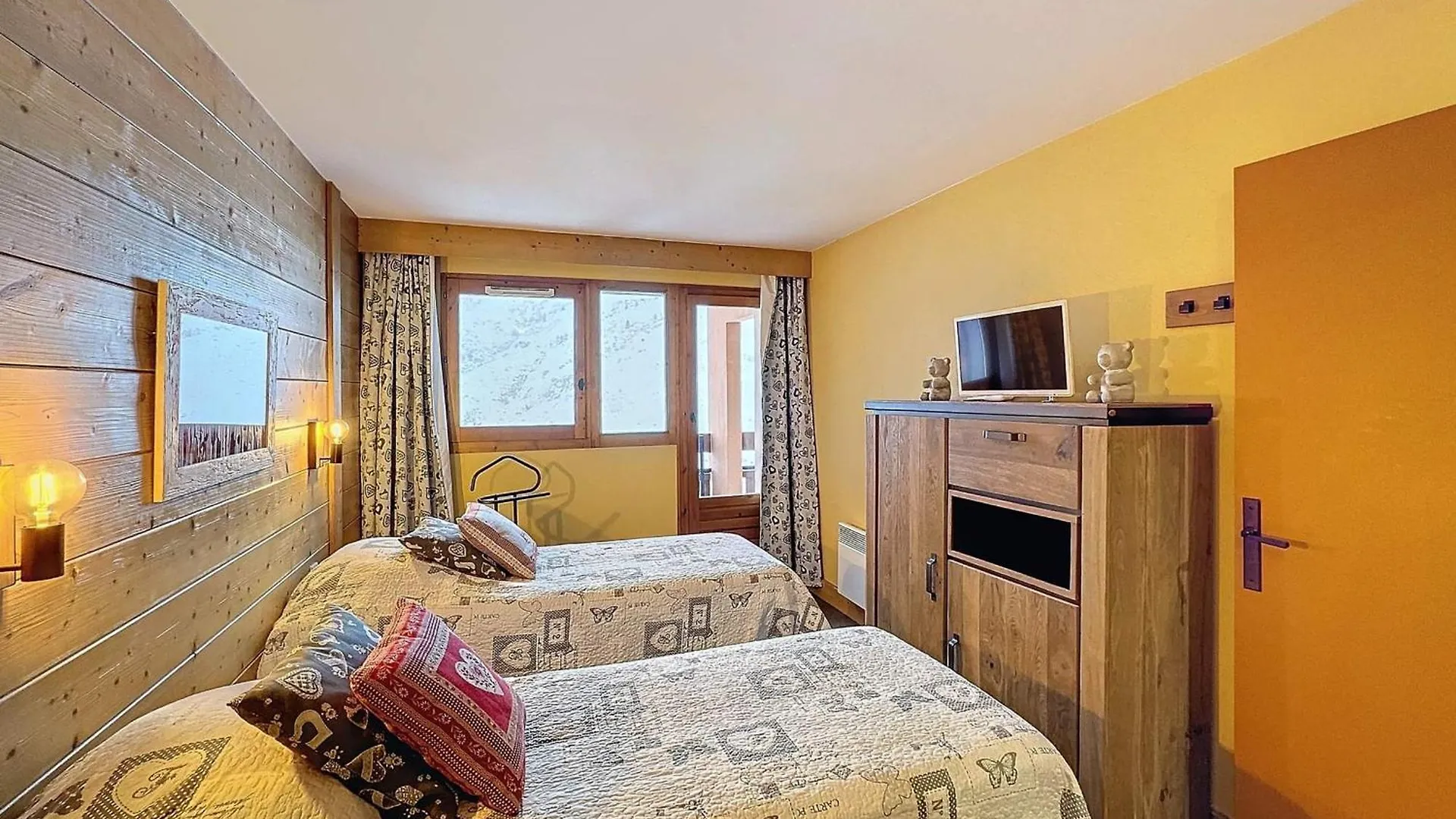 Les Menuires - 2 Pieces 4/5 Pers - 42M² - Balcons - Ski Aux Pieds - Res. Aconit - Fr-1-178-294 Saint-Martin-de-Belleville Apartment