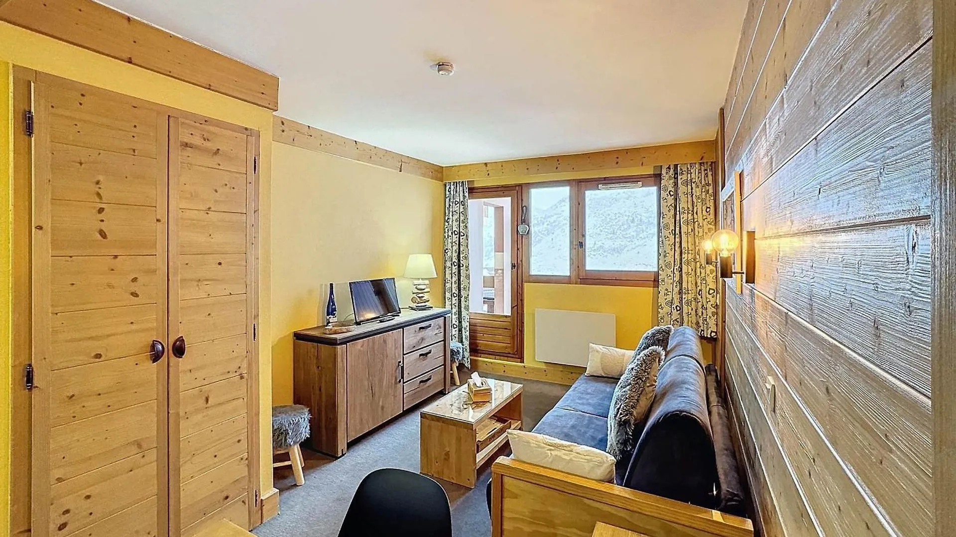 Apartment Les Menuires - 2 Pieces 4/5 Pers - 42M² - Balcons - Ski Aux Pieds - Res. Aconit - Fr-1-178-294 Saint-Martin-de-Belleville France